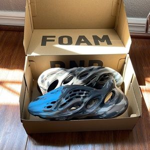 Adidas Yeezy Foam RNR
MX Cinder